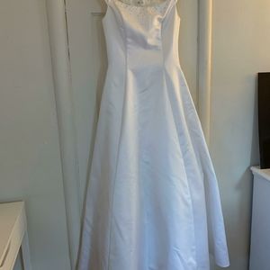 Jessica McClintock wedding/prom dress off shoulder